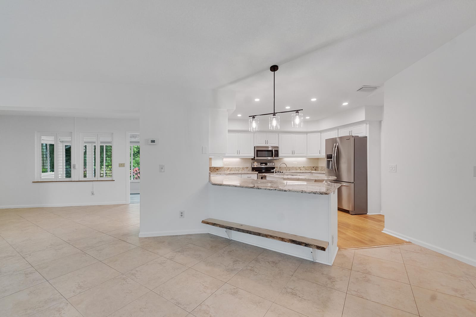 320 W FOREST Trail, Vero Beach, FL 32962 photo 15