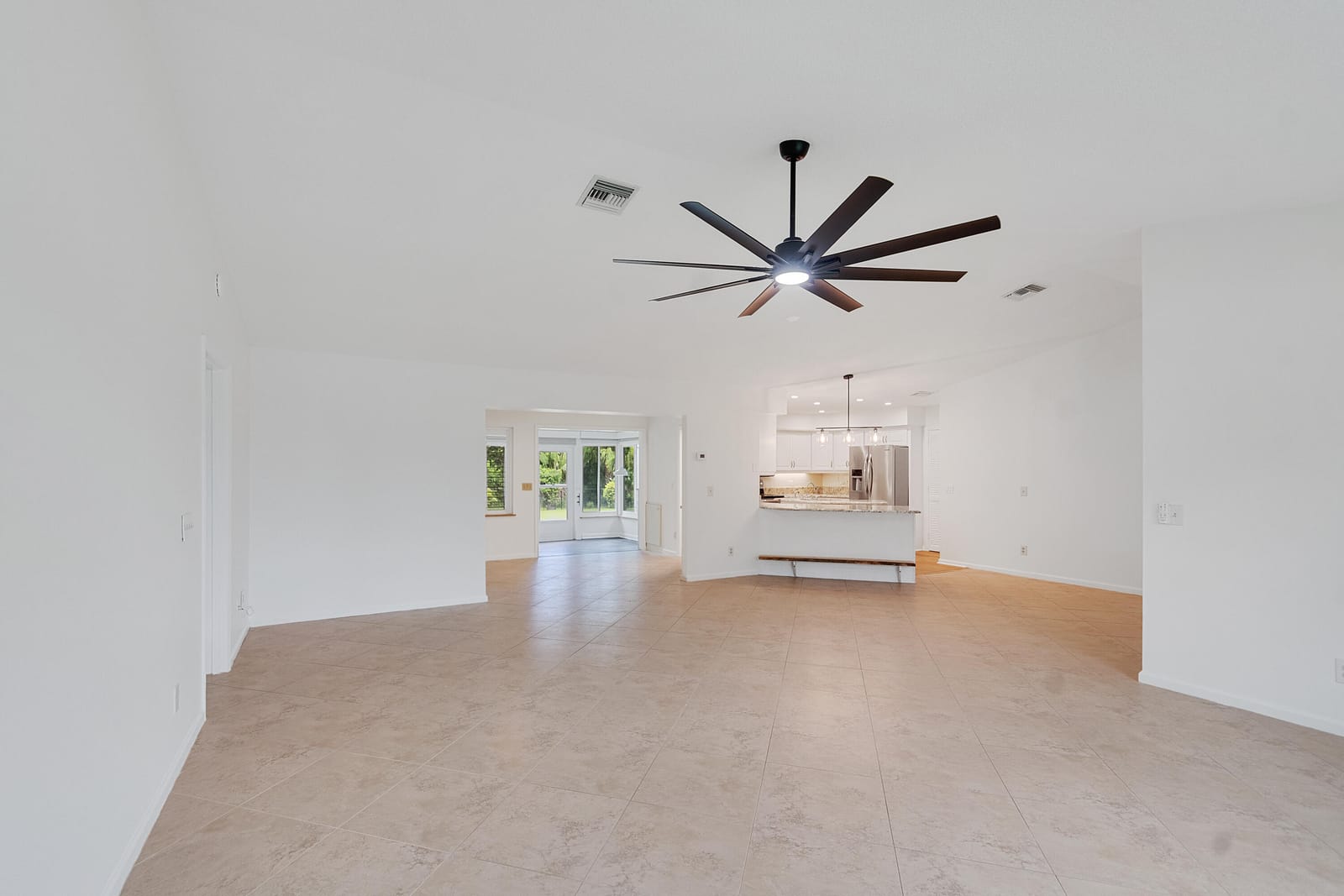 320 W FOREST Trail, Vero Beach, FL 32962 photo 21
