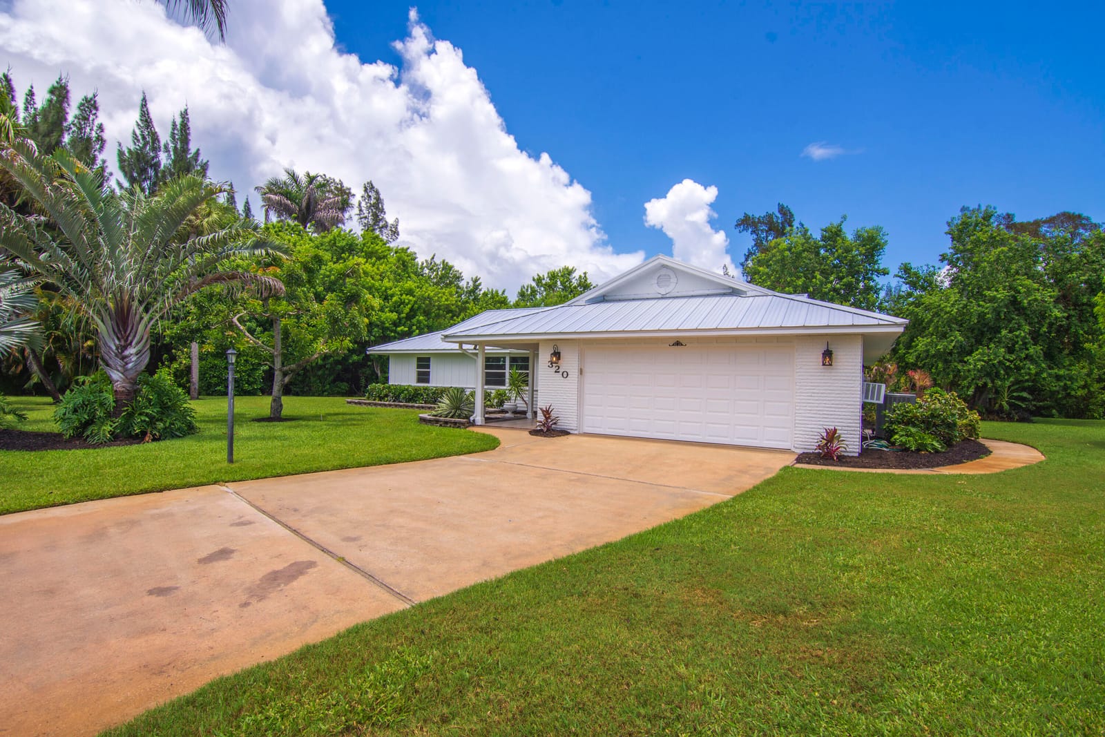 320 W FOREST Trail, Vero Beach, FL 32962 photo 6
