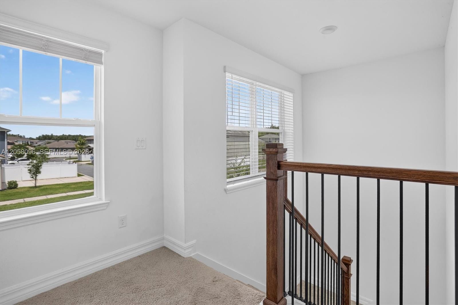 8565 Lamppost, FL 32832 photo 14