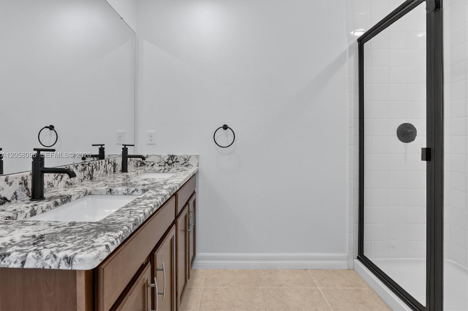 8565 Lamppost, FL 32832 photo 20