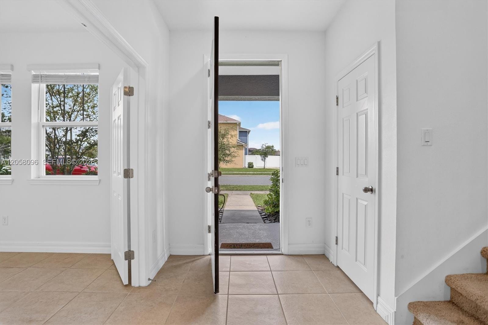 8565 Lamppost, FL 32832 photo 7