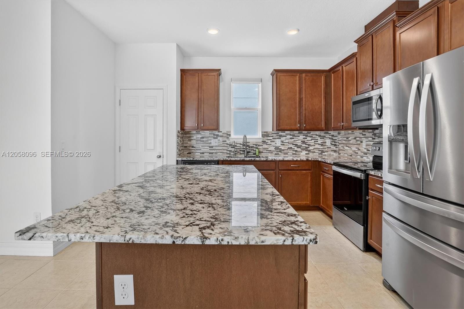 8565 Lamppost, FL 32832 photo 10