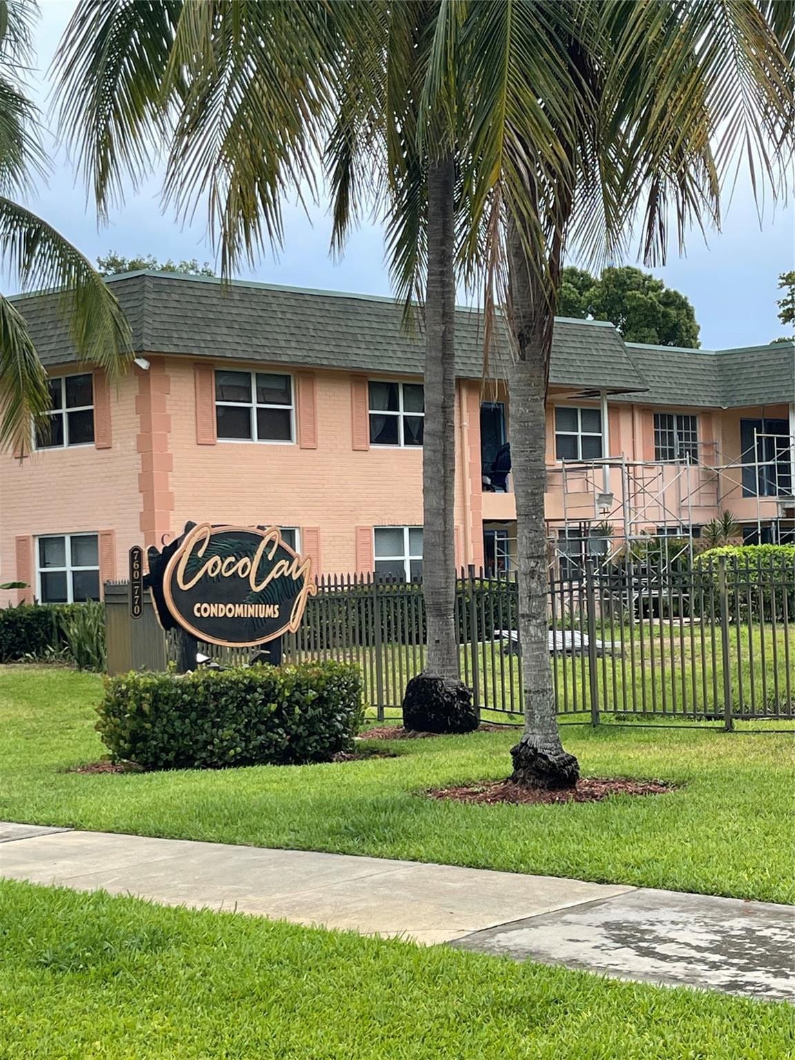 770 SE 2ND Avenue E106, Deerfield Beach, FL 33441