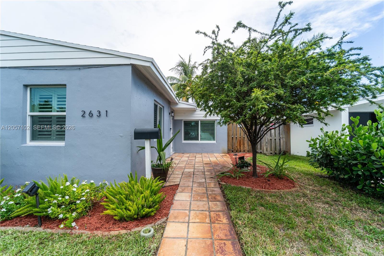 2631 Thomas Street, Hollywood, FL 33020