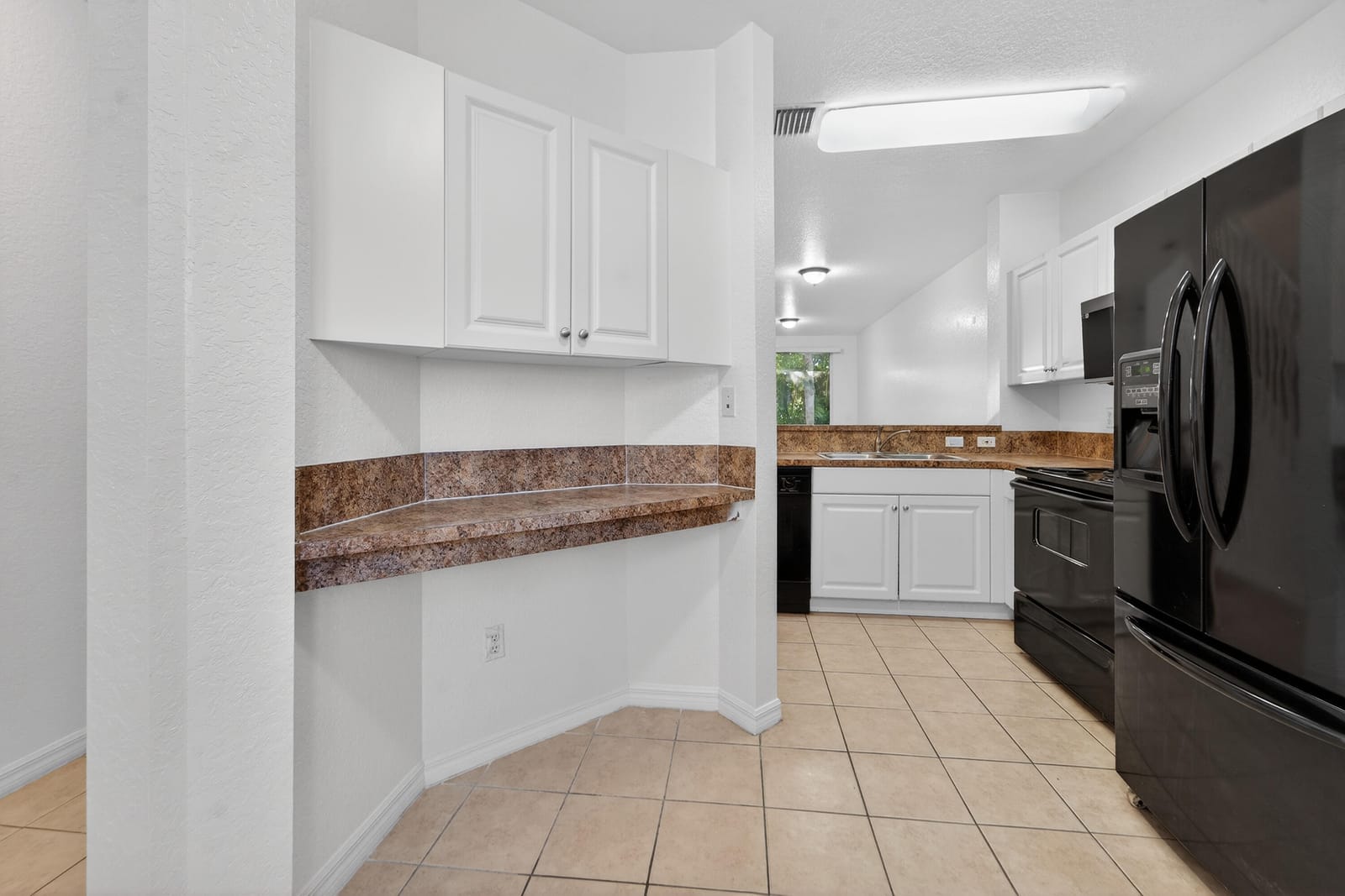 3635 Sonoma Drive — photo 2