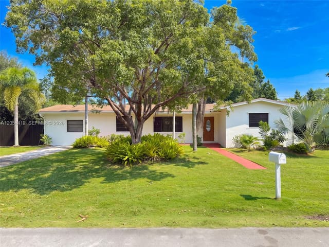 14465 SW 96th Avenue, Miami, FL 33176