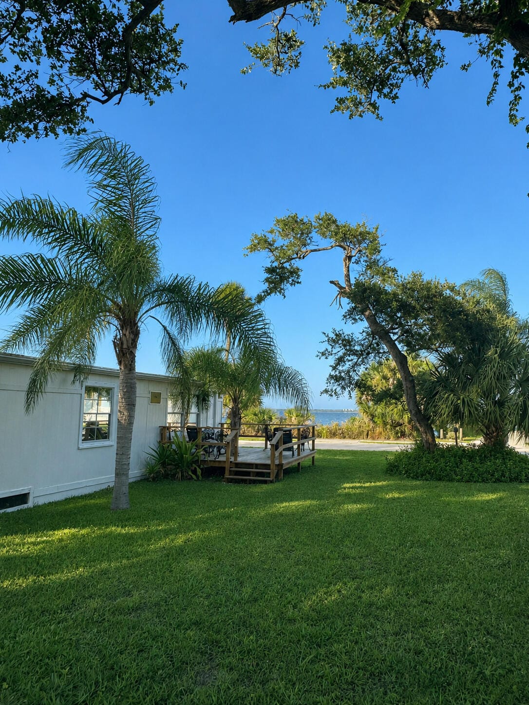1026 Indian River Drive — photo 2