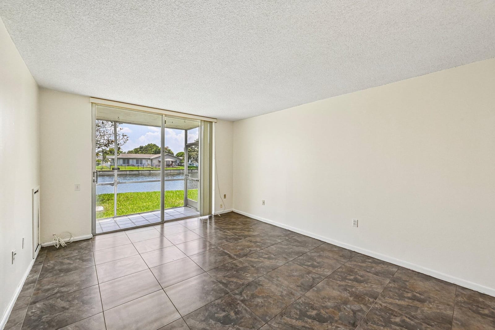 9150 LIME BAY Boulevard 103 — photo 6