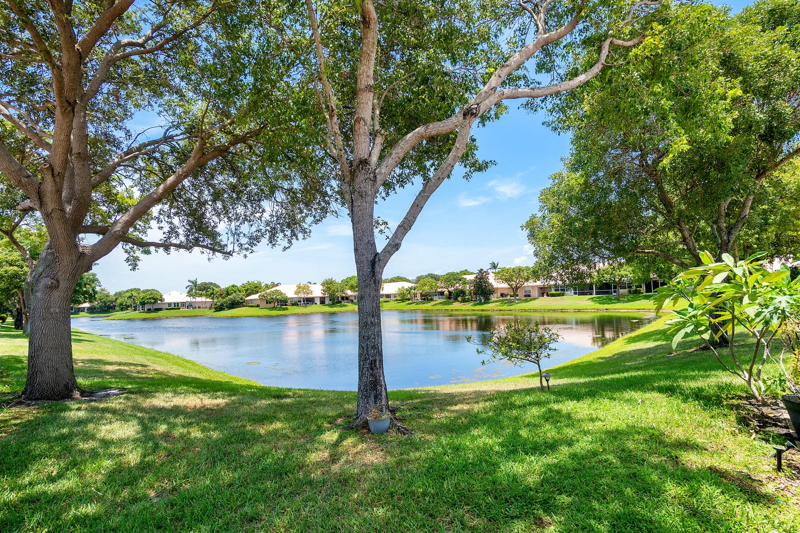 2473 S CORAL TRACE Circle, Delray Beach, FL 33445 photo 22