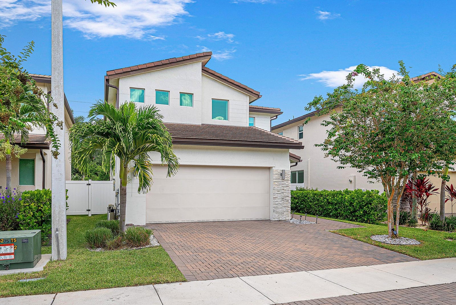 1600 Verawood Lane, Delray Beach, FL 33445 photo 2