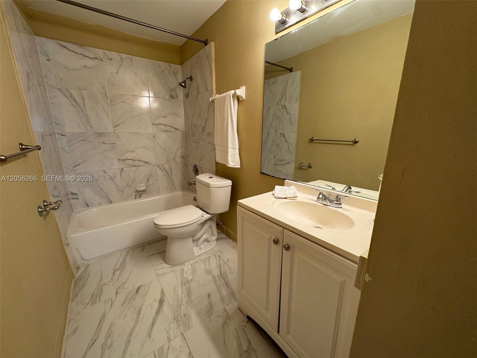 3441 NW 44th Street 204 — photo 11