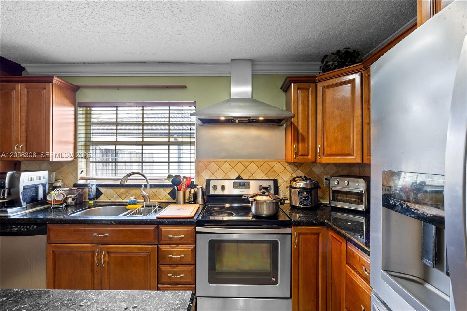 15330 SW 170th Terrace, Miami, FL 33187 photo 12