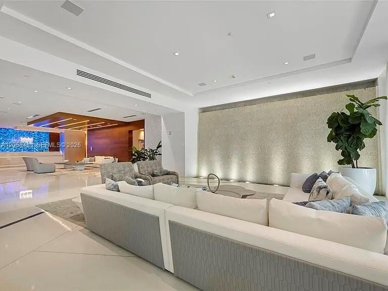 300 Sunny Isles Boulevard 4-802, Sunny Isles Beach, FL 33160 photo 5