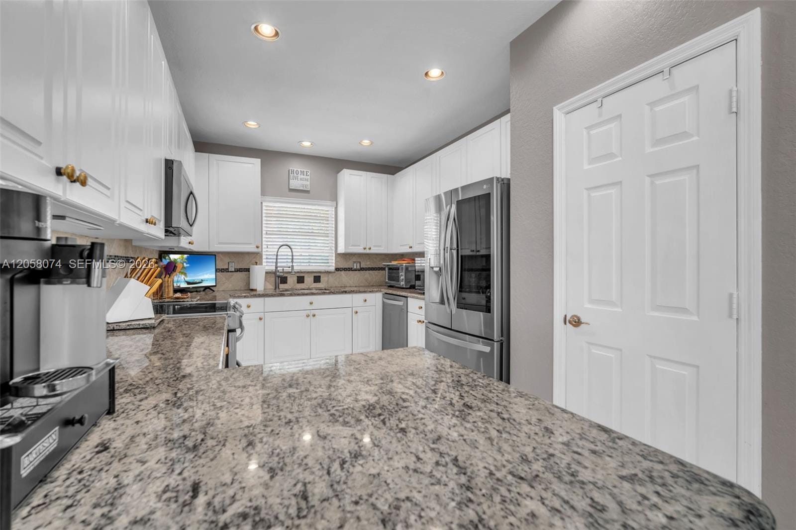 7565 NW 19th Drive, Pembroke Pines, FL 33024 photo 18