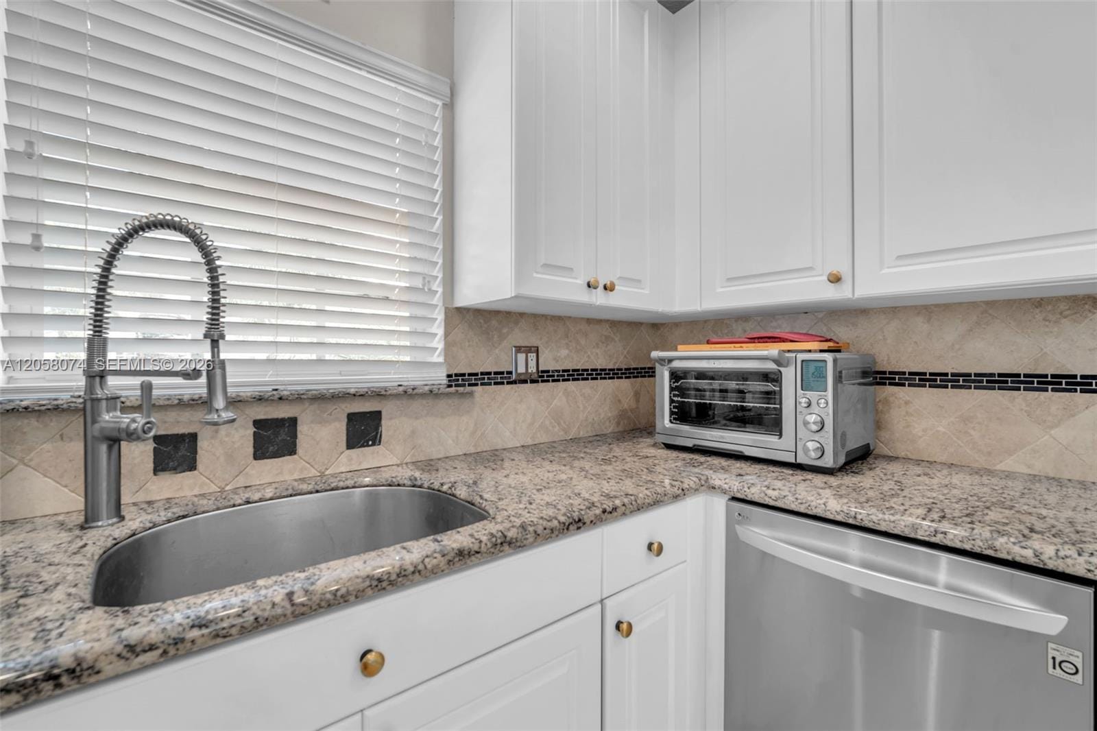 7565 NW 19th Drive, Pembroke Pines, FL 33024 photo 20