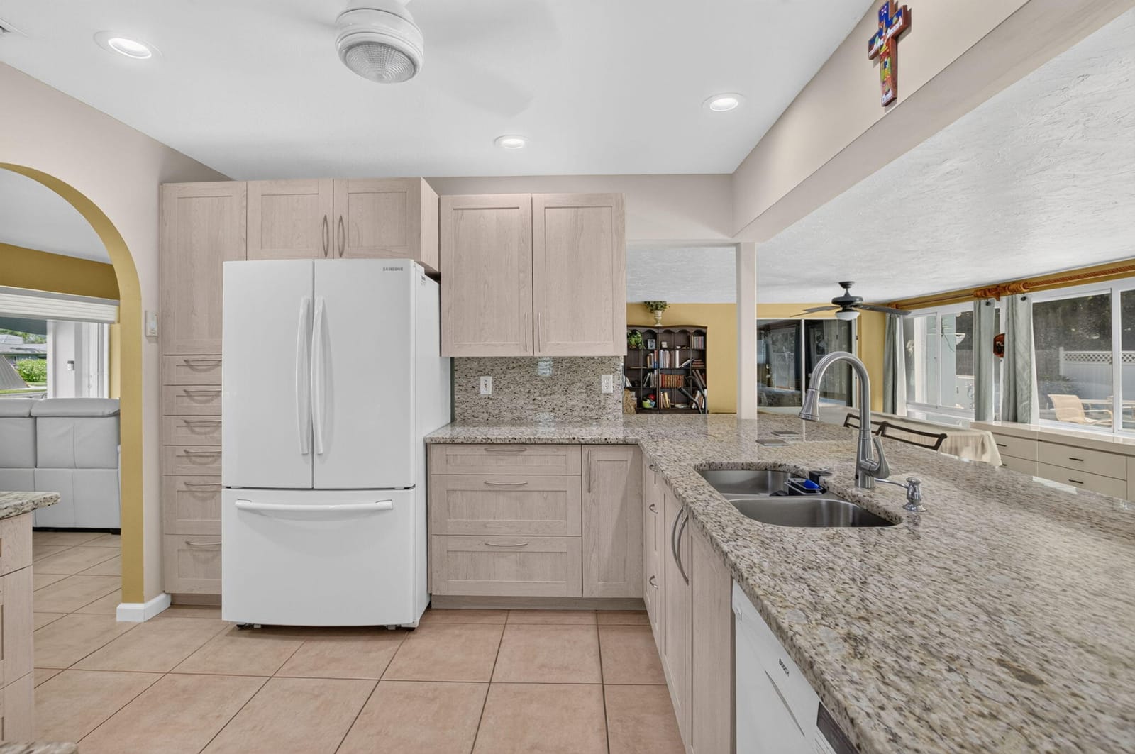 200 SW 7th Avenue — photo 7