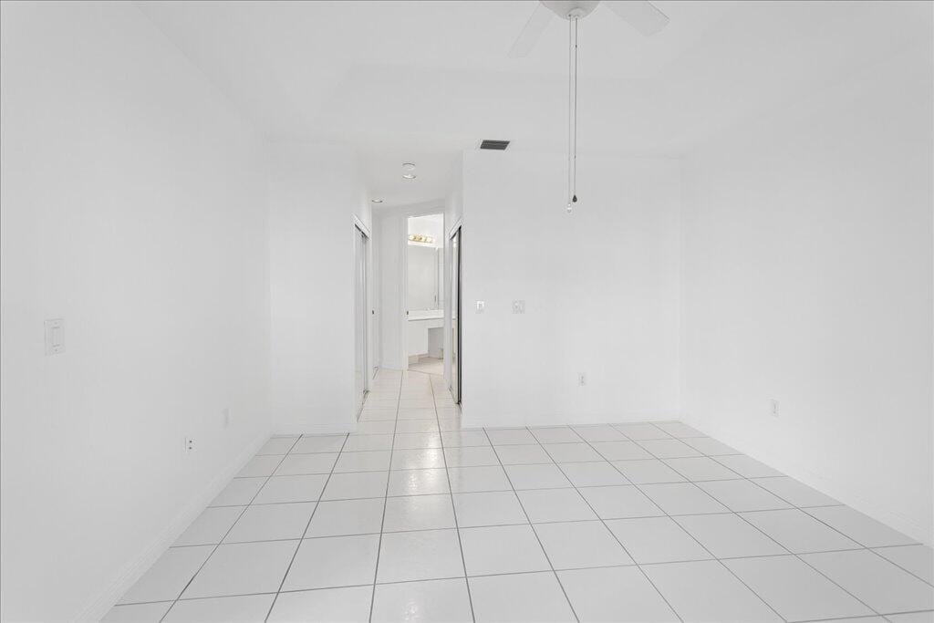 7937 EXETER Circle E 102, Tamarac, FL 33321 photo 13