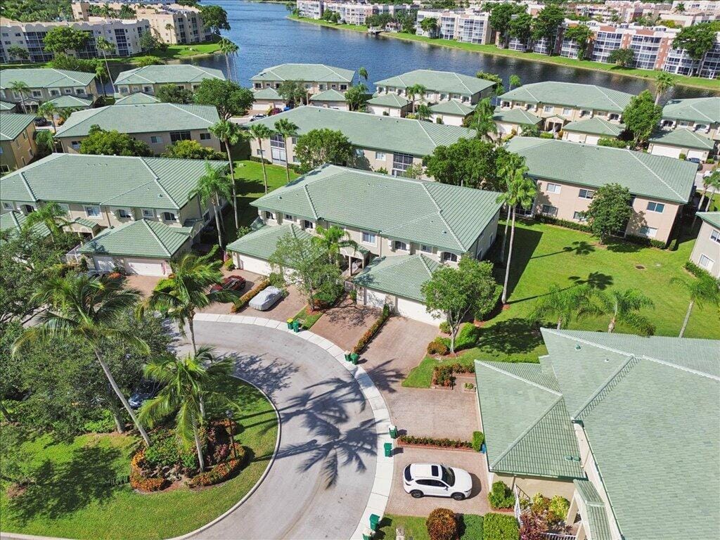 7937 EXETER Circle E 102, Tamarac, FL 33321 photo 23