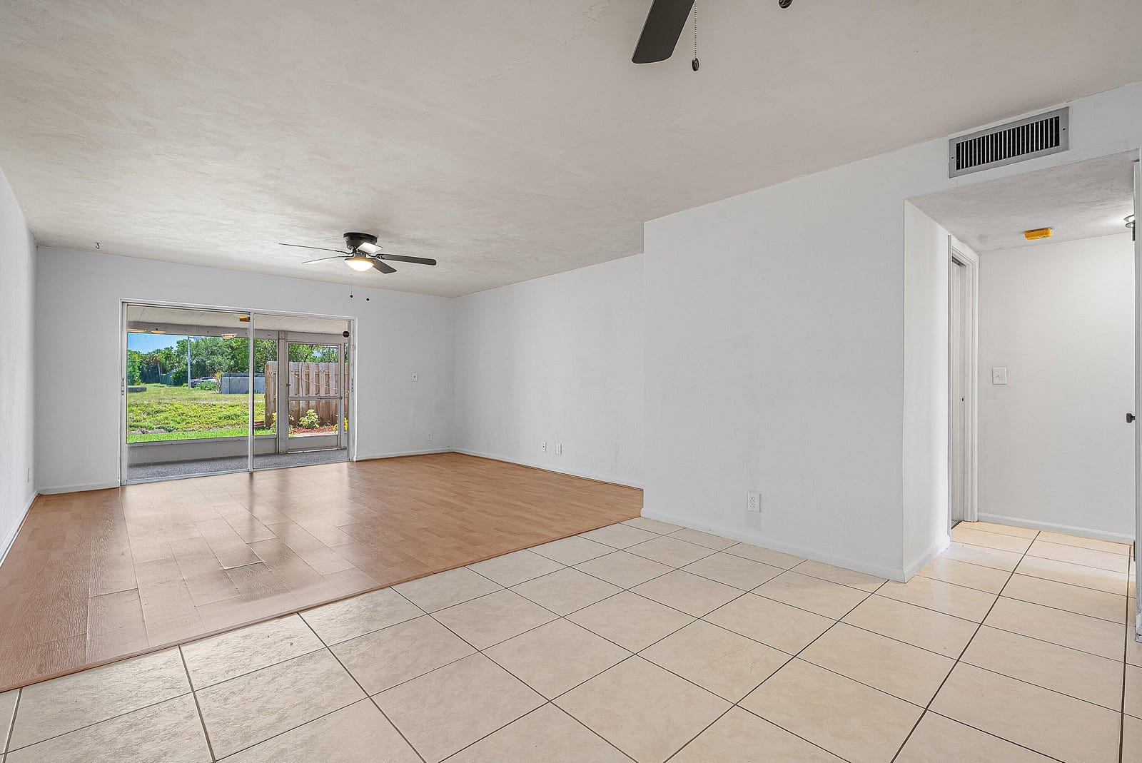 1440 SW 28th Avenue 10, Boynton Beach, FL 33426 photo 12