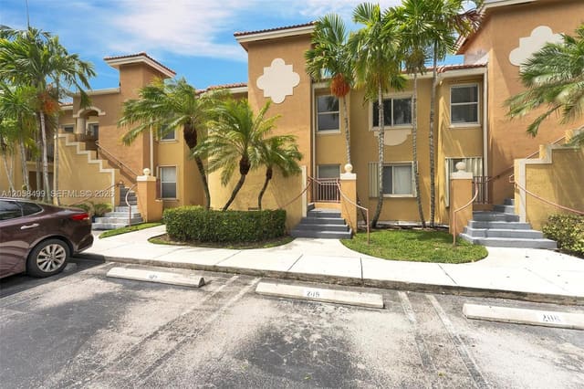 7851 NW 6th Street 205B, Pembroke Pines, FL 33024