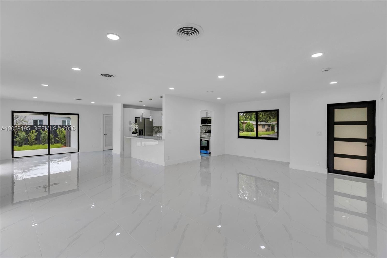 6940 NW 6th Street — photo 11