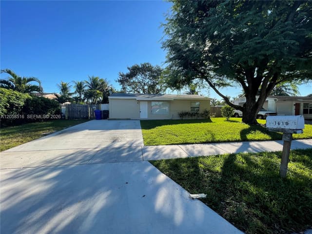 1810 SW 64th Terrace 1810, North Lauderdale, FL 33068