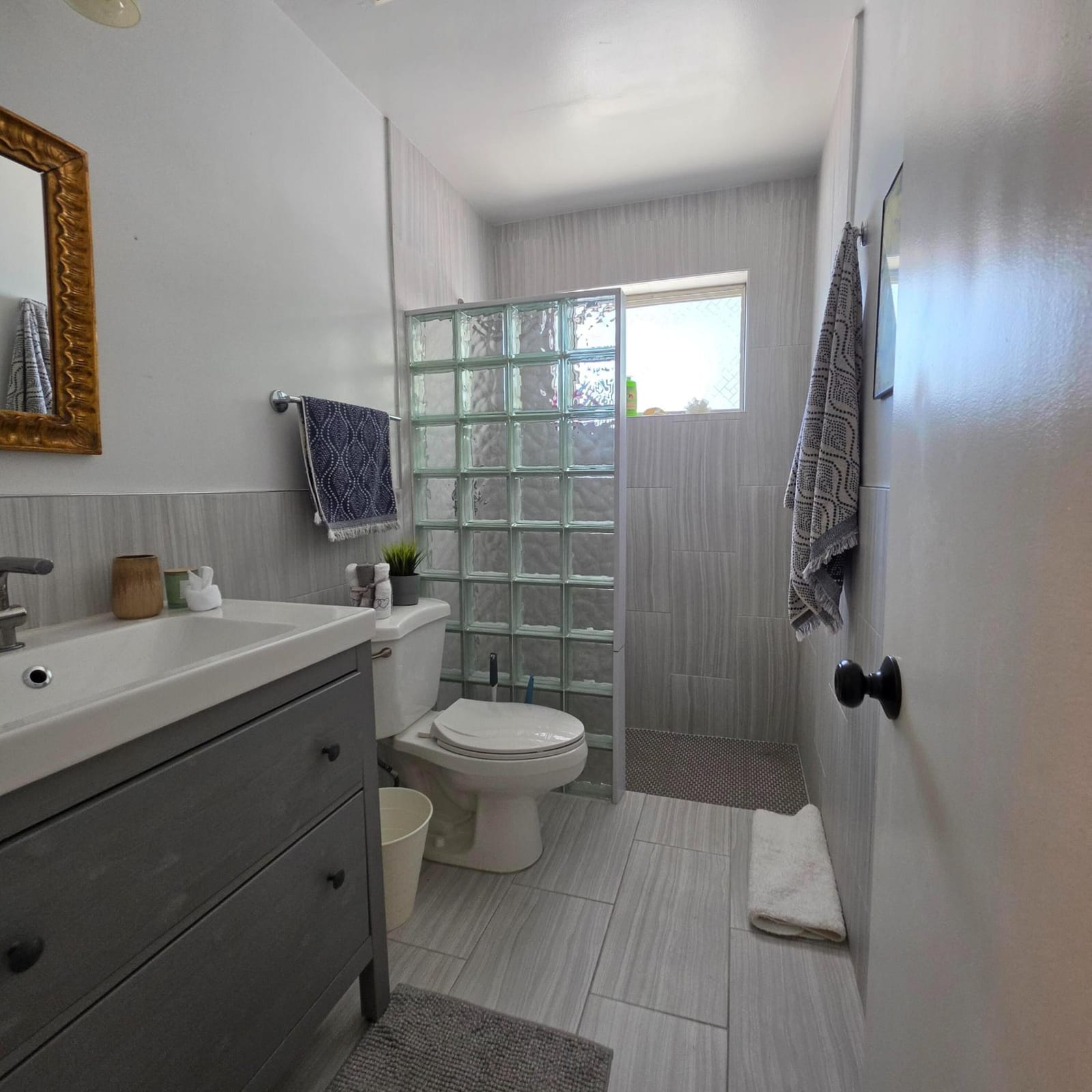 141 SE 2ND Avenue — photo 5