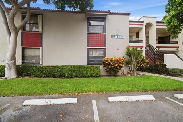 11444 NW 10th Street 11444, Pembroke Pines, FL 33026