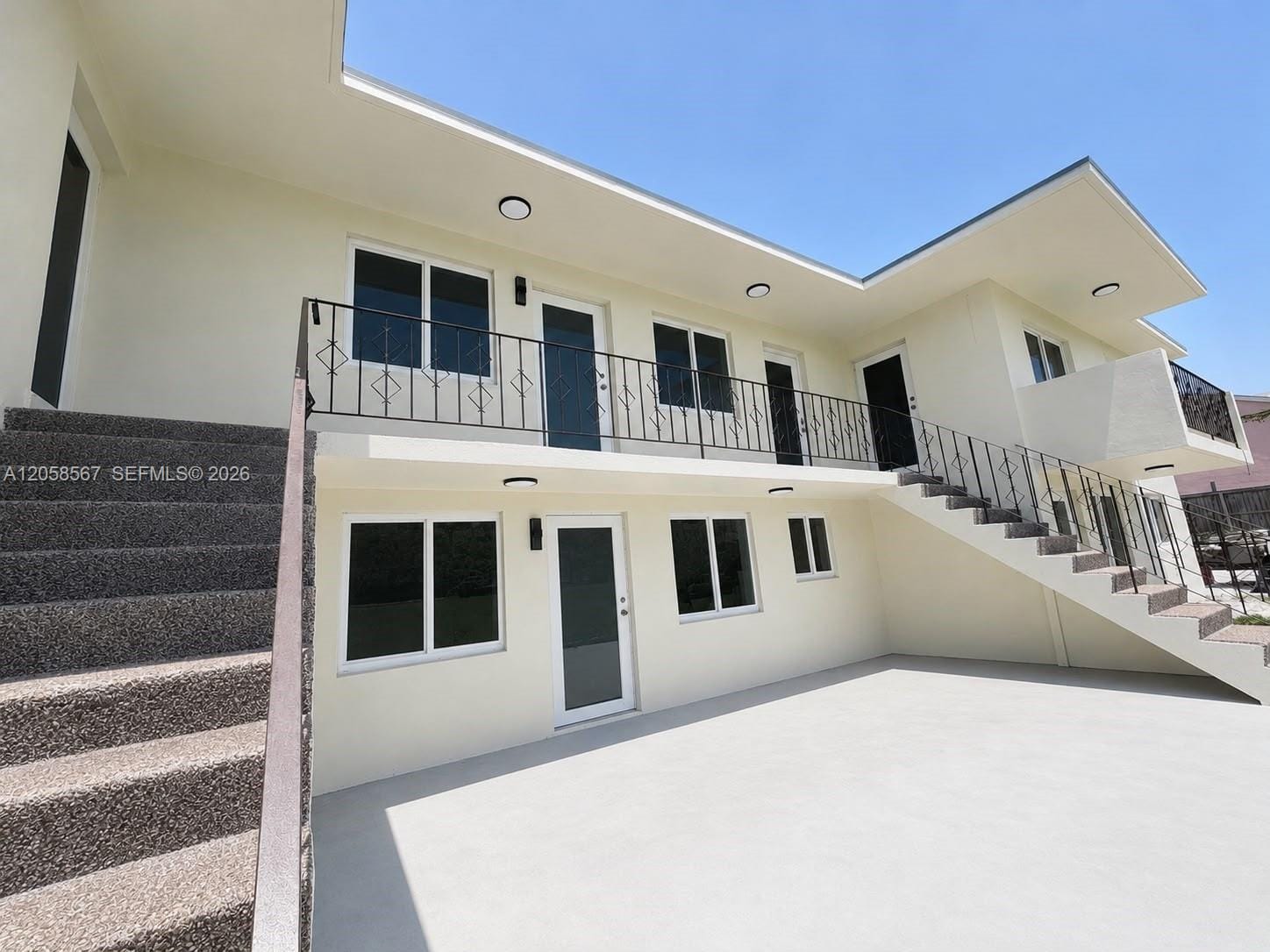 721 SW 3rd Street 1