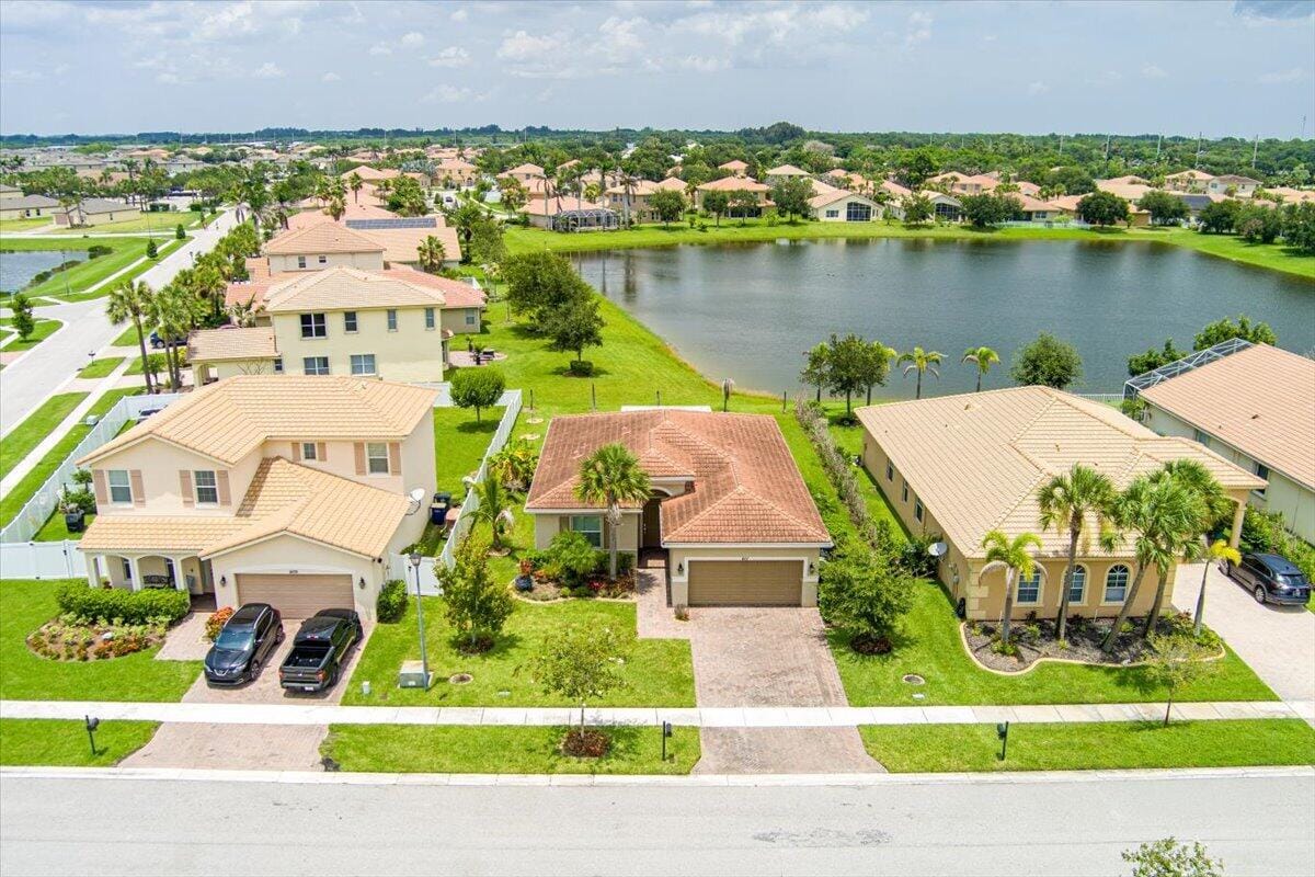 4111 Worlington Terrace, Fort Pierce, FL 34947 photo 2