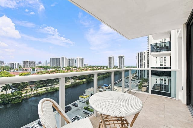 3625 N Country Club Drive 1210, Aventura Eldorado, Aventura, FL