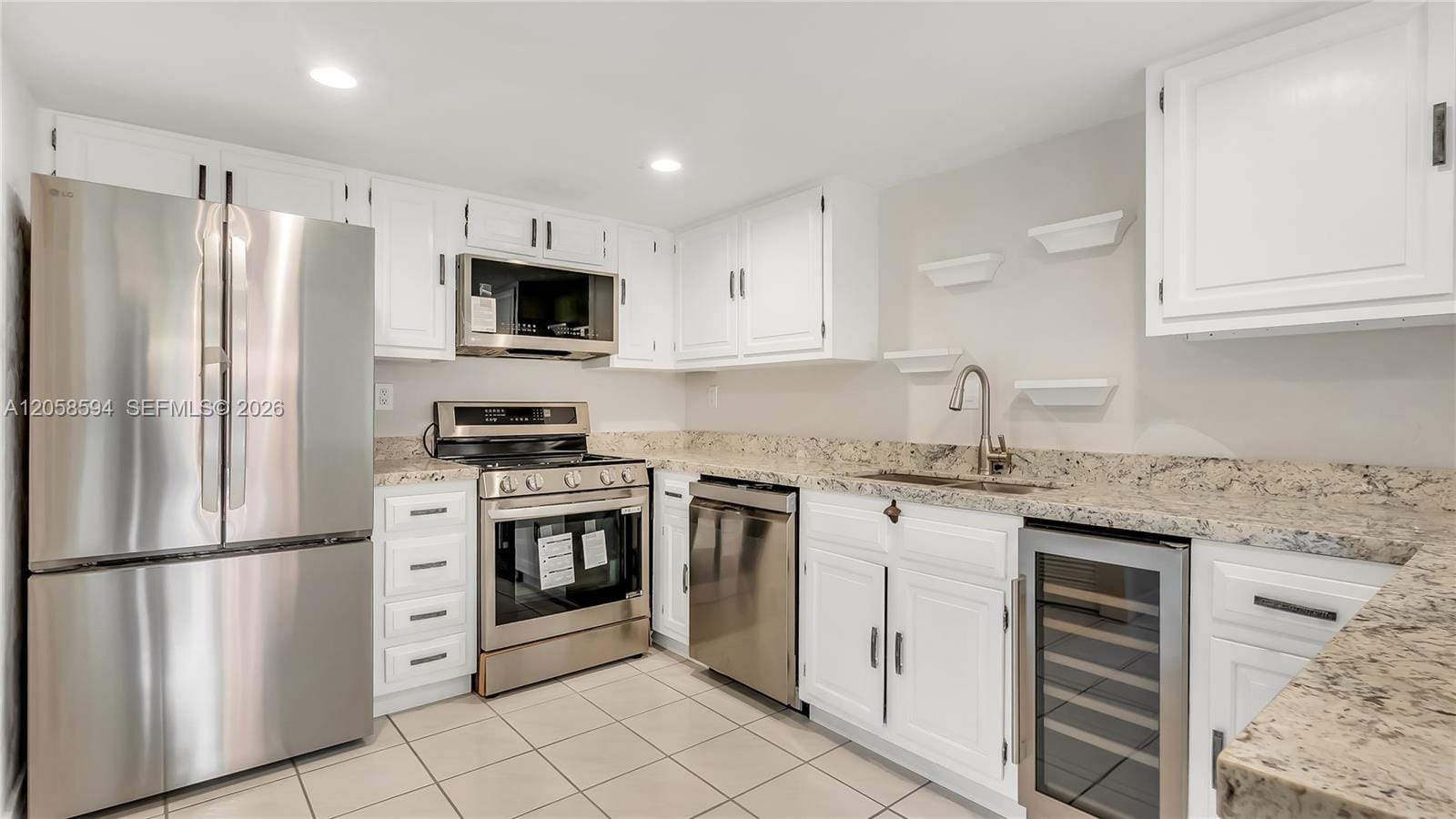 7123 SW 115th Place A25 — photo 7
