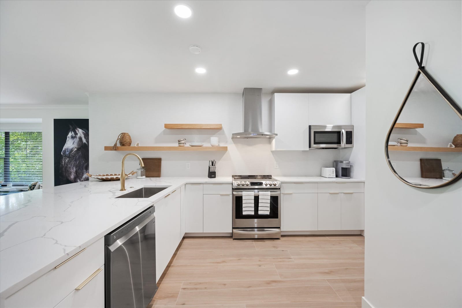 2810 Polo Island Drive C203 — photo 2