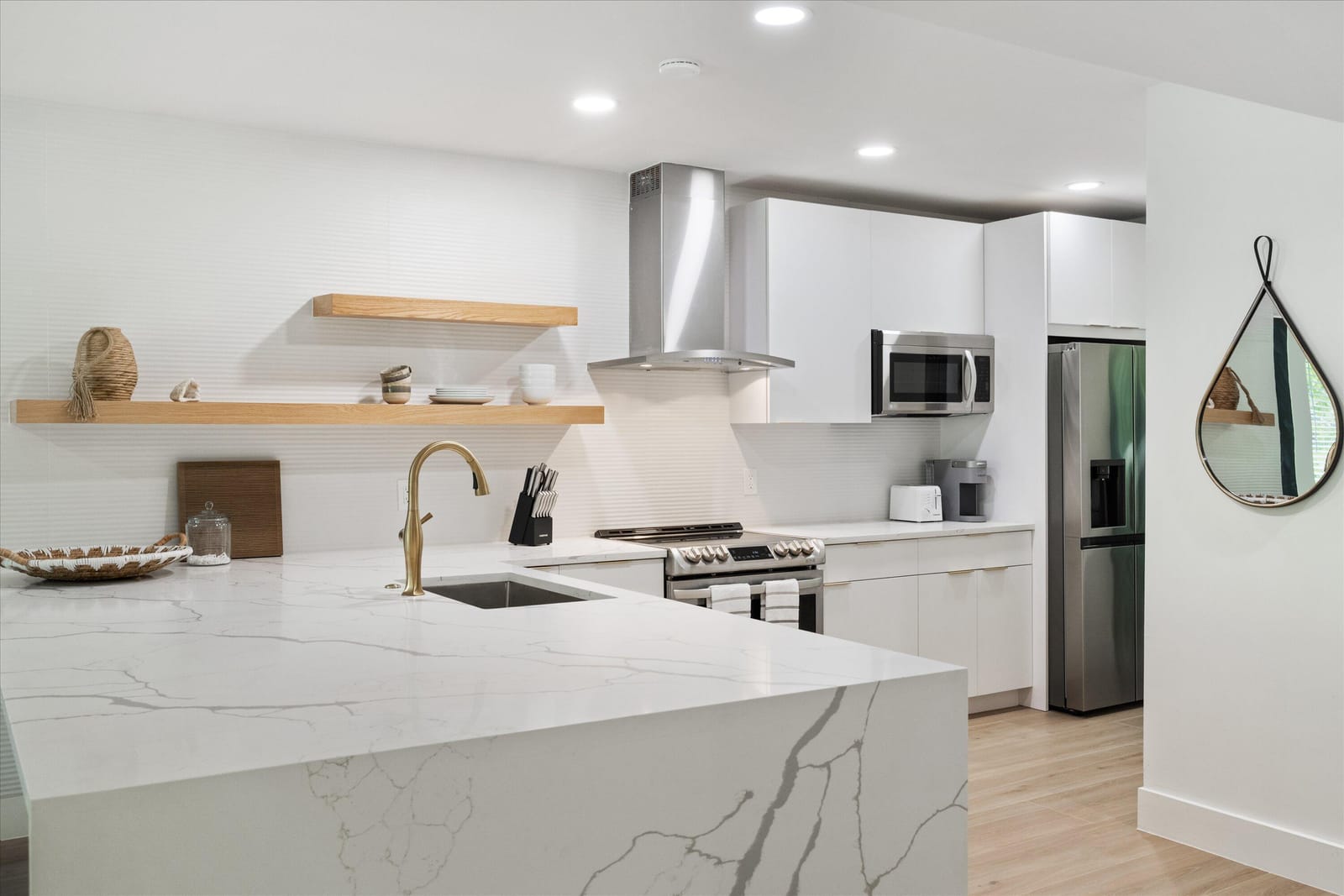 2810 Polo Island Drive C203 — photo 3