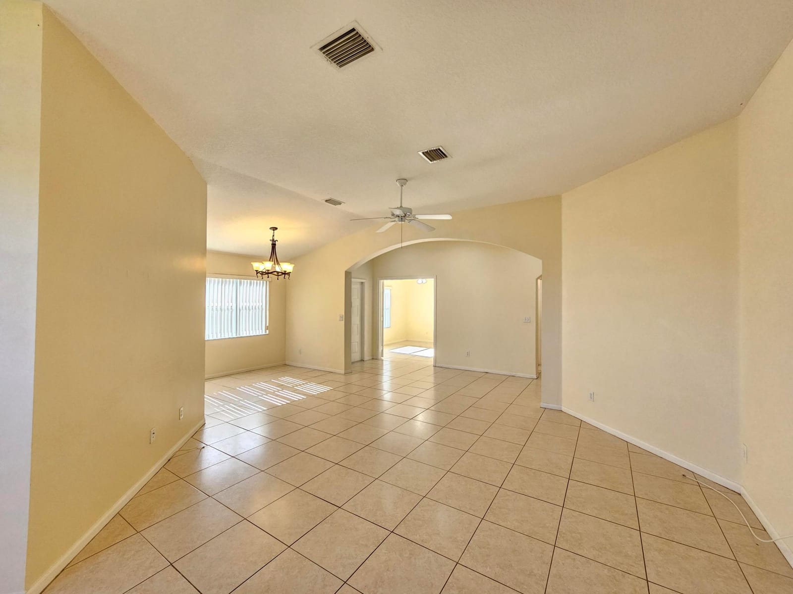 12827 HAMPTON LAKES Circle, Boynton Beach, FL 33436 photo 4