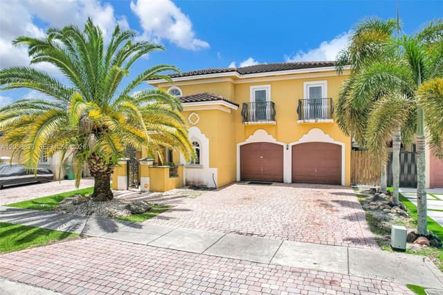 15664 SW 12th Terrace, sold in ZIP 33194, Miami, FL