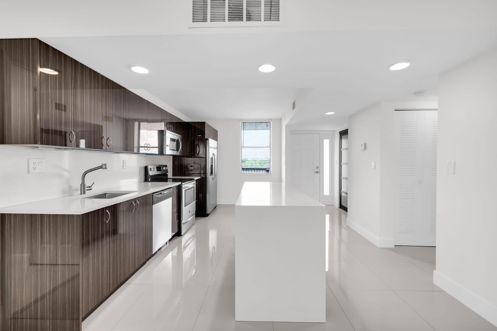 2768 Carambola Circle S 501 — photo 8