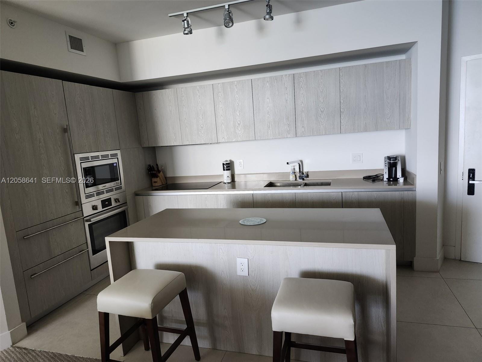 4111 S Ocean Drive 3610 — photo 4