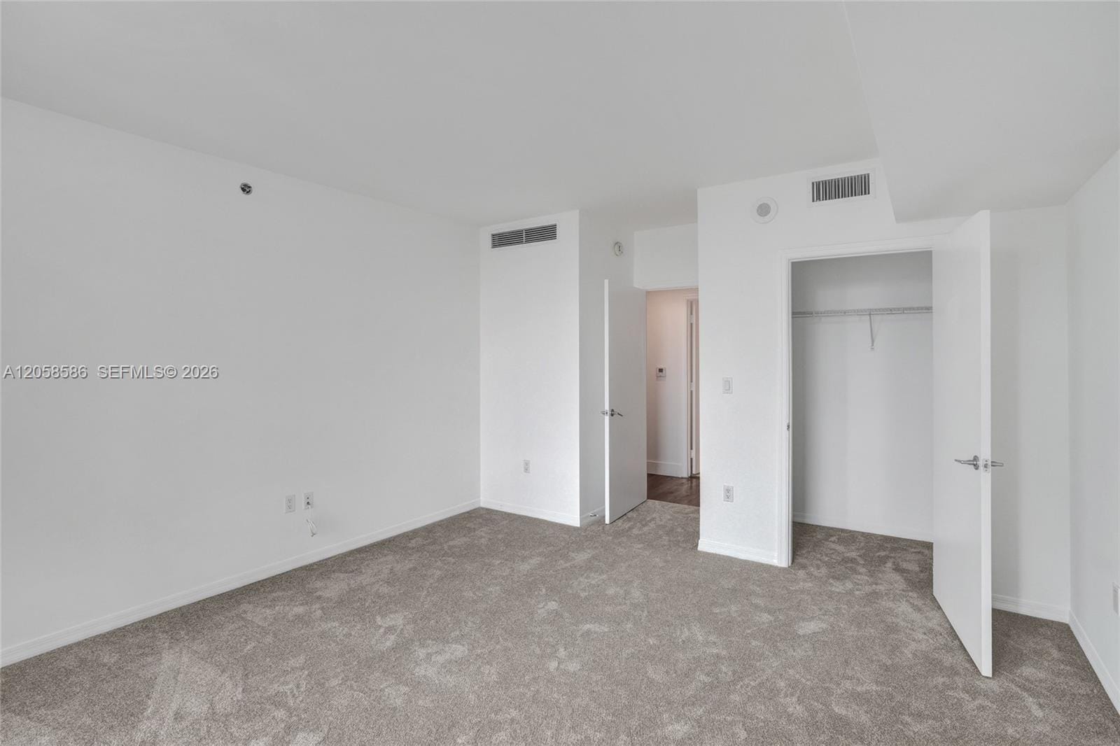 55 SE 6th Street 3604, Miami, FL 33131 photo 13