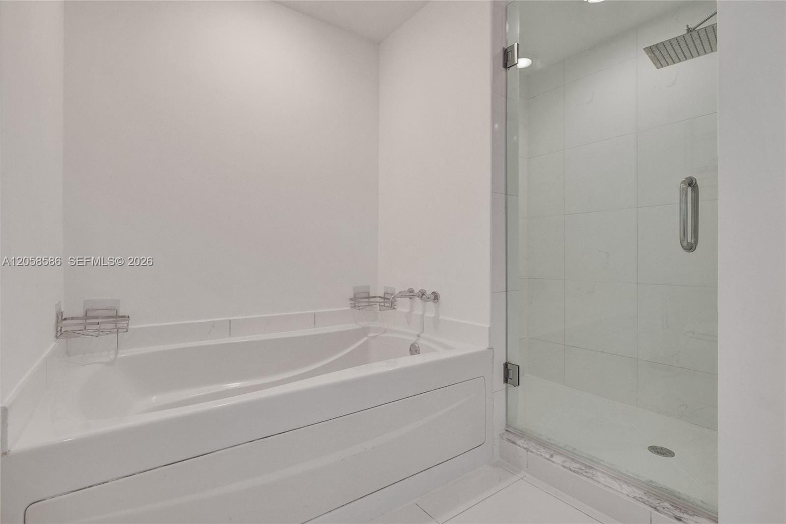 55 SE 6th Street 3604, Miami, FL 33131 photo 18
