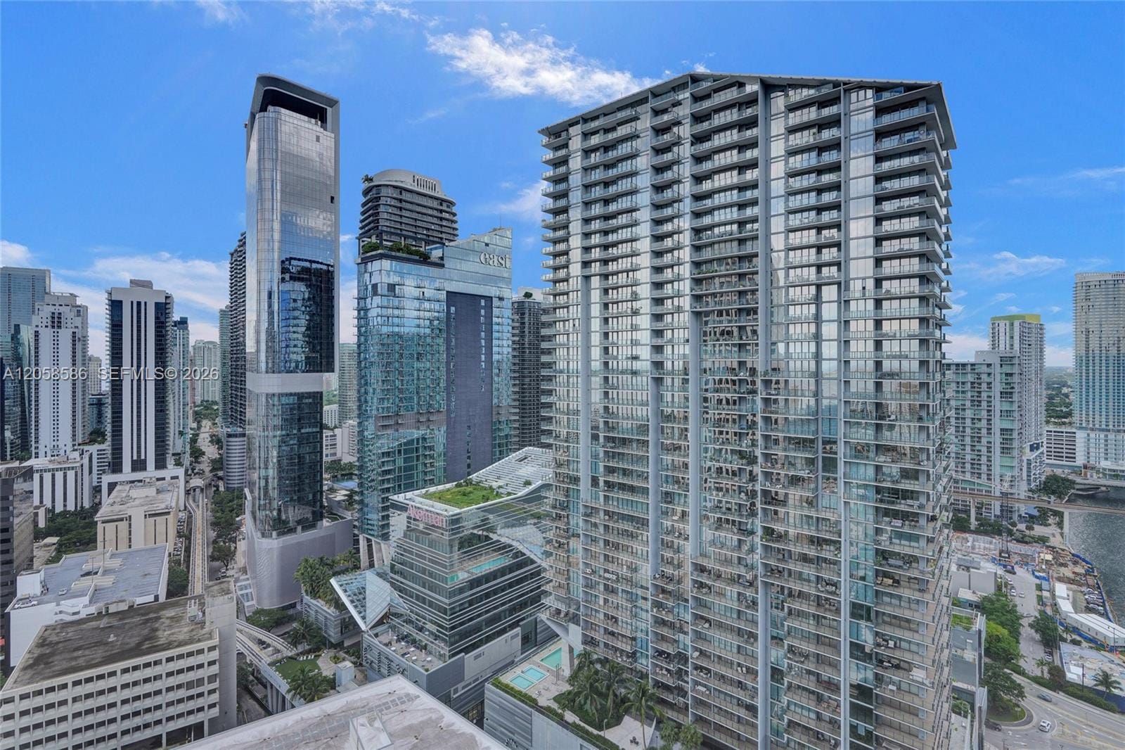 55 SE 6th Street 3604, Miami, FL 33131 photo 20
