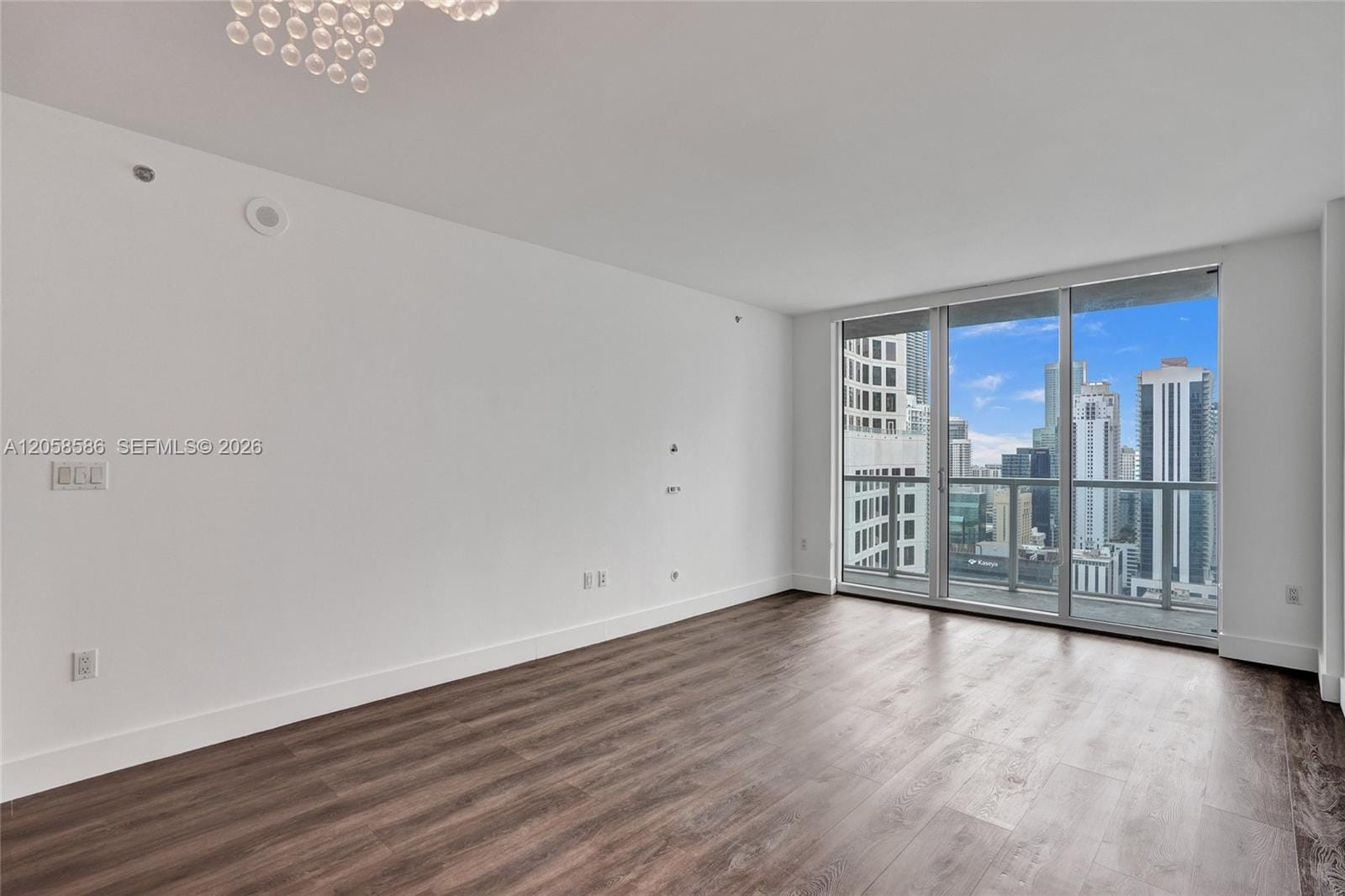 55 SE 6th Street 3604 — photo 8