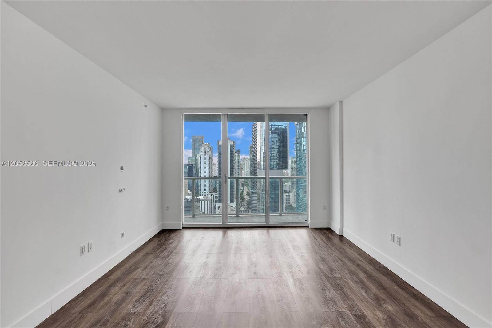 55 SE 6th Street 3604 — photo 10