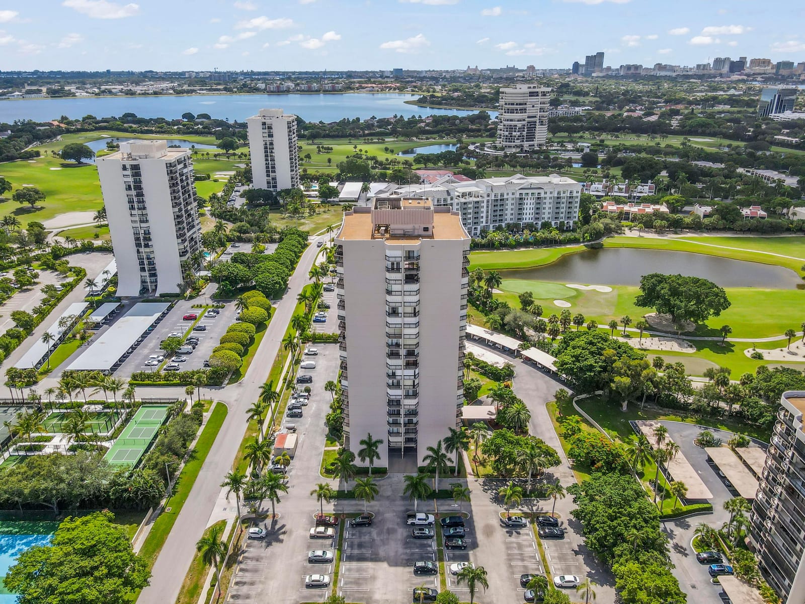 2425 PRESIDENTIAL Way 1006 — photo 10