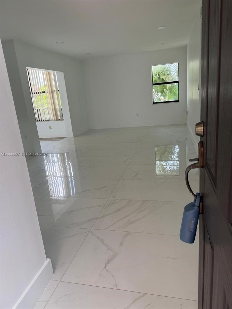 10875 NW 7th Street 23-36, Miami, FL 33172 photo 3