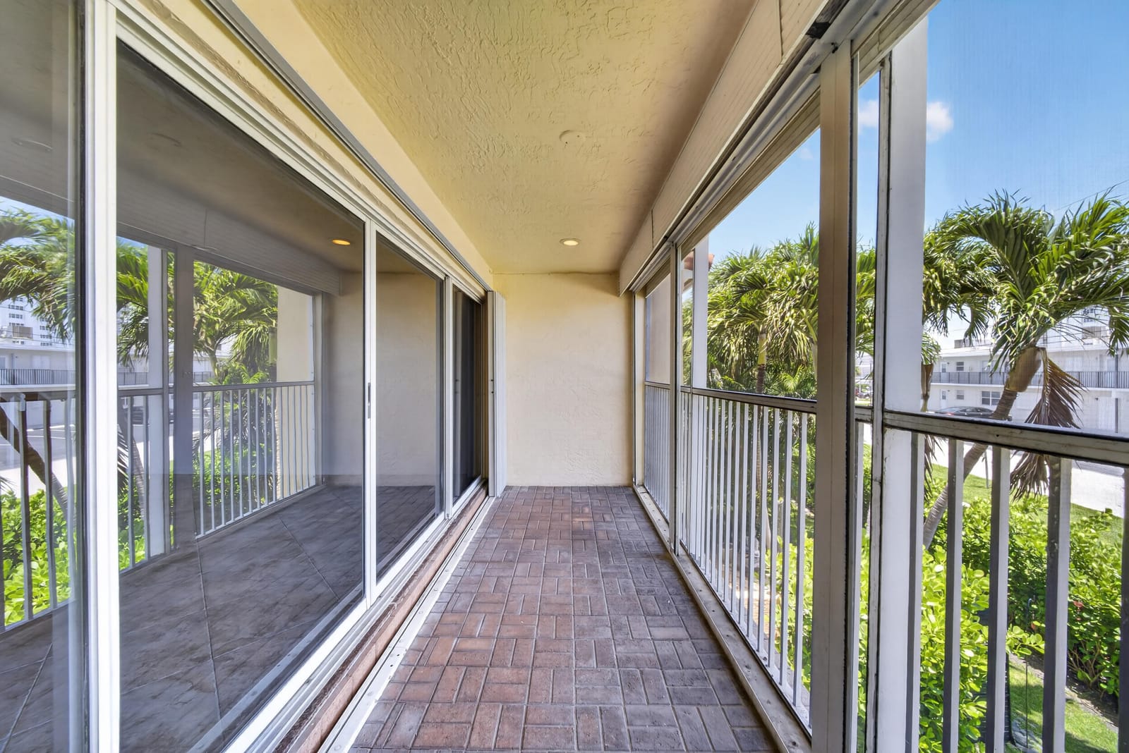1998 NE 7TH Street 103, Deerfield Beach, FL 33441 photo 25