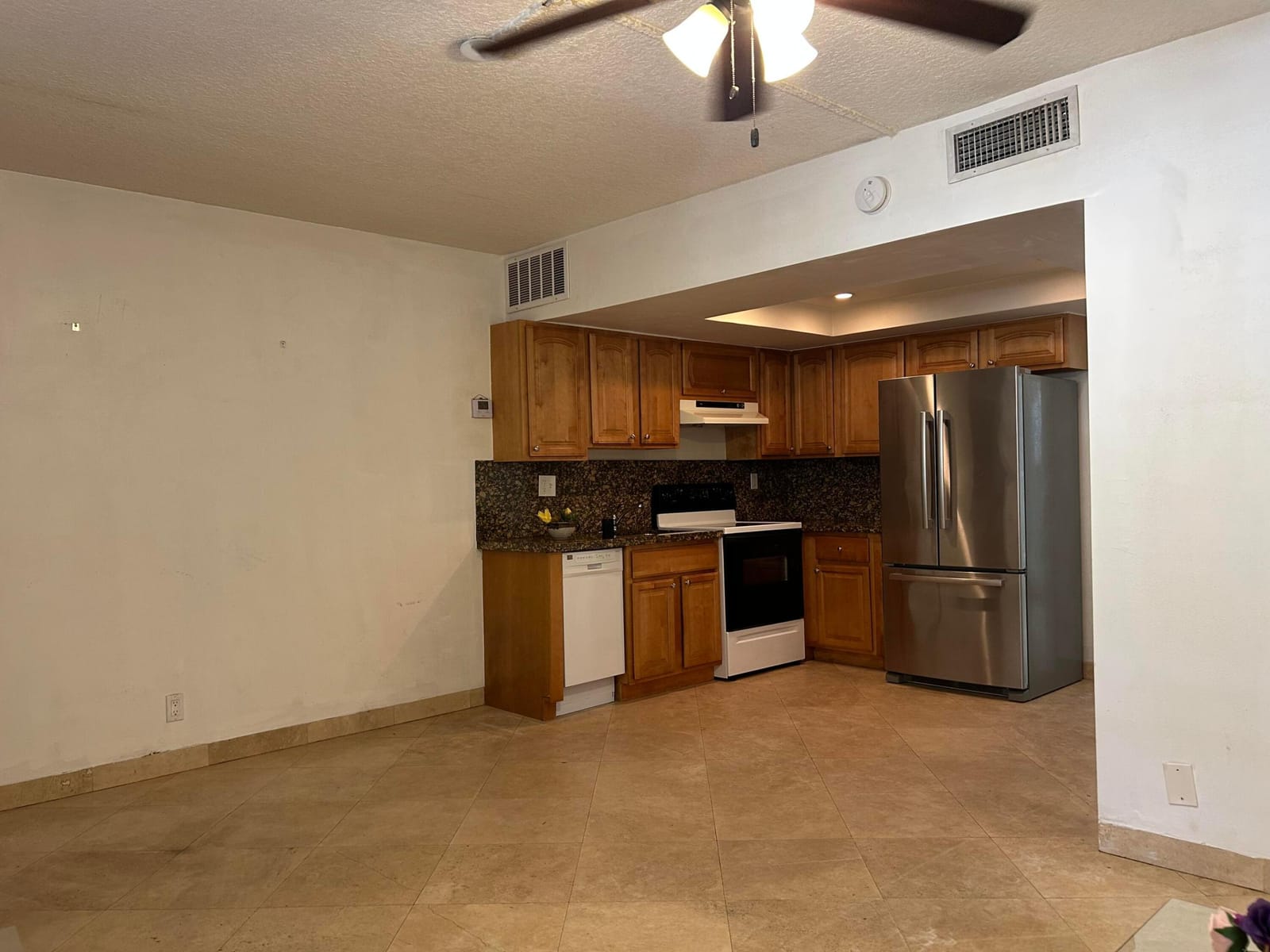 510 NE 17TH Avenue 105 — photo 3