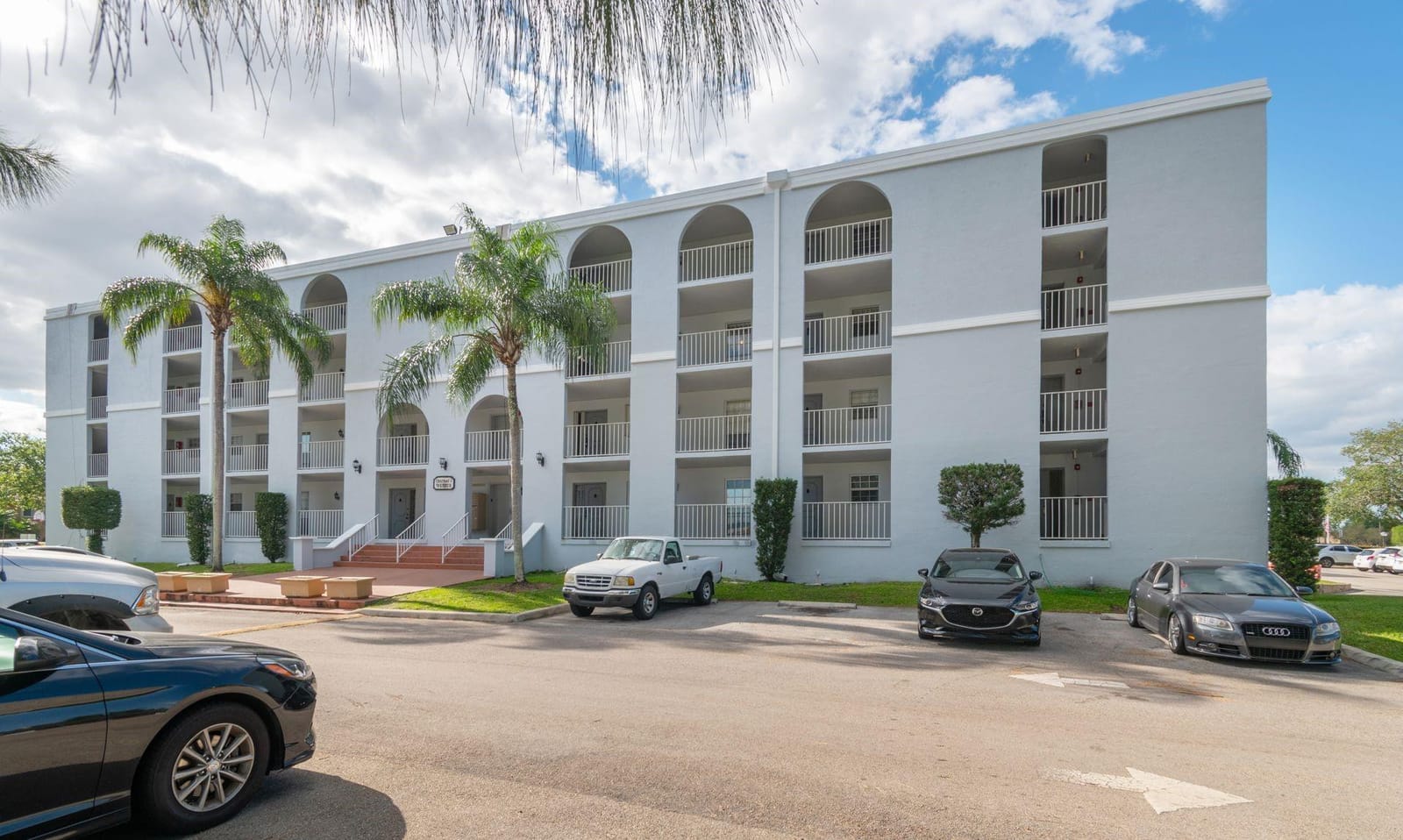 7980 N French Drive Unit 3-305, Pembroke Pines, FL 33024 photo 3