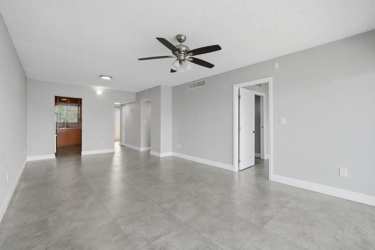 7980 N French Drive Unit 3-305, Pembroke Pines, FL 33024 photo 21